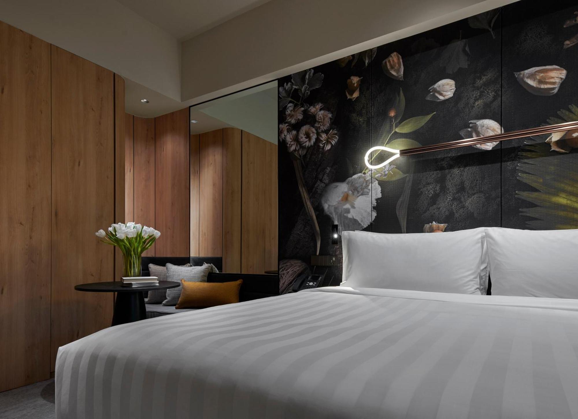 Parkroyal Collection Kuala Lumpur Exterior photo Deluxe Room