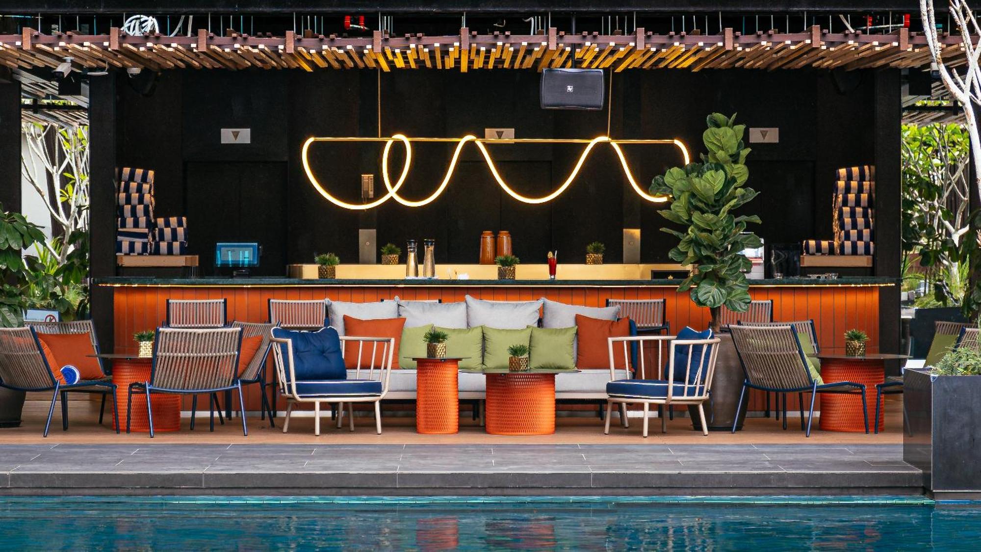 Parkroyal Collection Kuala Lumpur Exterior photo The Pool at the Standard London